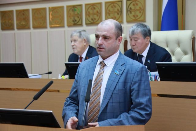 В Ил Тумэне новый депутат