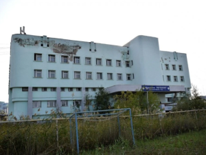 Якутский городской суд рассмотрит иск об ограничении доступа к опасному заброшенному зданию