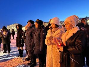 В Якутске прошла акция « Свеча памяти» в память жертв теракта в «Крокус сити холле»