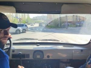 В Якутске водолазы спасли тонувших отца с сыном