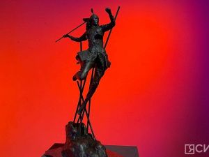 В Якутске открылась персональная выставка скульптора Николая Чоччасова