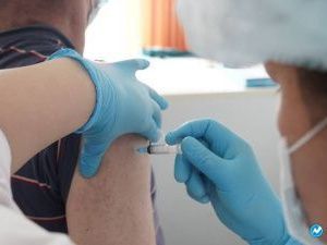 В Якутии вакцинация от коронавируса стала обязательной для работников некоторых сфер деятельности