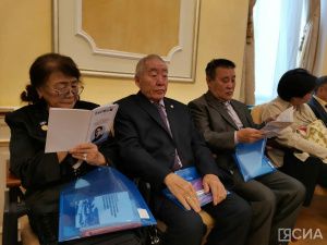 В Якутске обсудили вклад первого профессора из якутян, ученого-североведа Георгия Колесова
