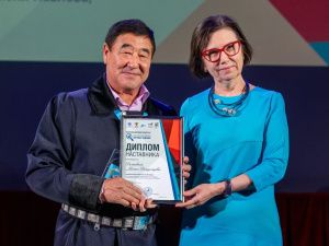 Школьников и педагогов из Якутии наградили на всероссийском съезде «Школьный Музей Победы»