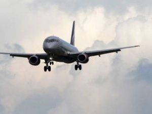 У SSJ-100 авиакомпании «Якутия» во время рейса треснуло лобовое стекло