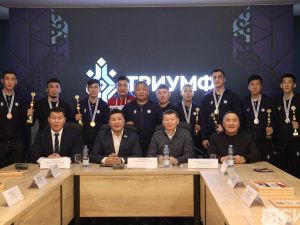 Кикбоксеров Якутии наградили за успешное выступление на чемпионате России