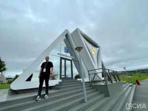 Царство вечной мерзлоты, большая радуга и айсберг: как выглядят павильоны регионов на ВЭФ-2023