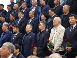 В Октемском наслеге Якутии началась панихида по первому Президенту Якутии