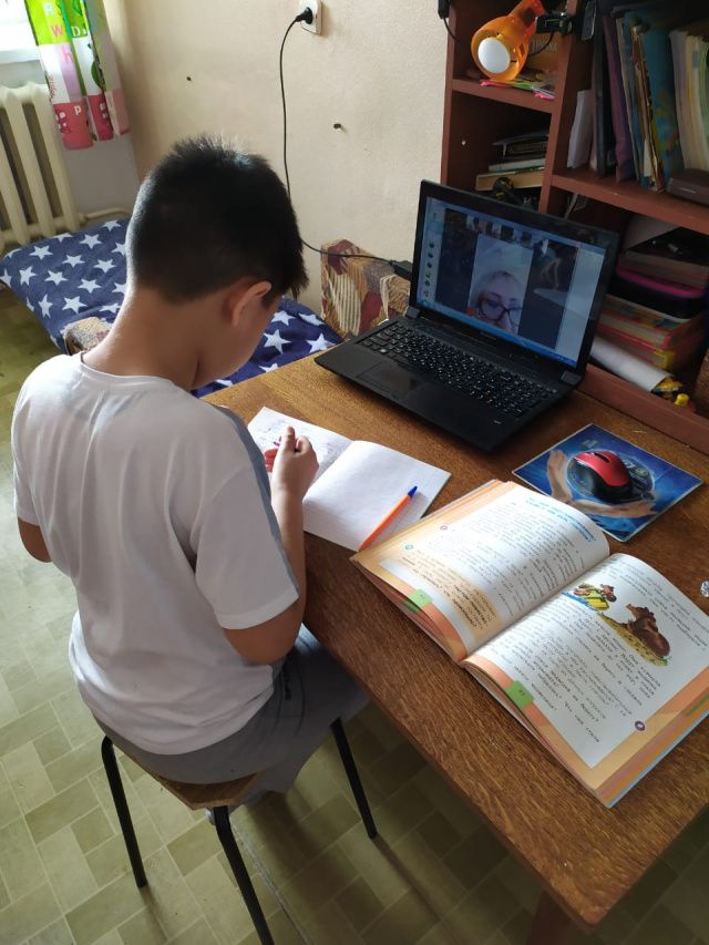 Первый день дистанционного обучения в Хангаласском улусе прошел успешно