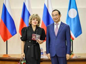 В День учителя Глава Якутии наградил выдающихся педагогов и наставников республики