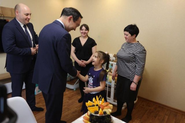 Глава Якутии поручил построить дом семье военнослужащего из Мирнинского района