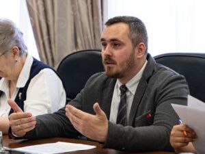 Замглавы Якутска Антон Алексеенко встретился с делегацией Народного Правительства г. Хулунбуир (КНР)