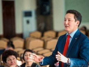 Начальник управления образования Якутска расскажет о нюансах поступления в первый класс в этом году