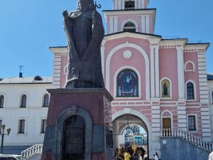 В Якутске прошел Парад семьи
