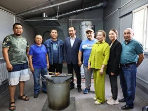 Важно передать молодежи традиции и ценности через ремесло нашего народа