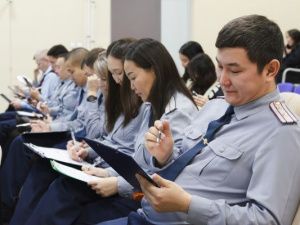 Сотрудники УФСИН приняли участие в Международной просветительской акции «Географический диктант – 2023»