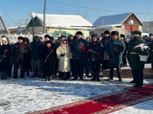 В Якутии почтили память павших на озере Ильмень воинов-якутян
