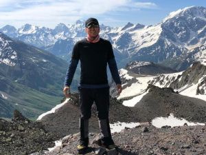 Фотофакт: Сын председателя Гордумы Якутска покорил Эльбрус