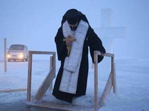 Роспотребнадзор проверил качество воды в купелях в Якутске