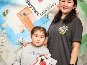 В Якутске прошел мастер-класс «Букет для мамы» в честь Дня матери в республике