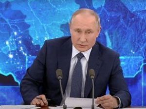 Владимир Путин — об отравлении Навального: «Кому он нужен-то?»
