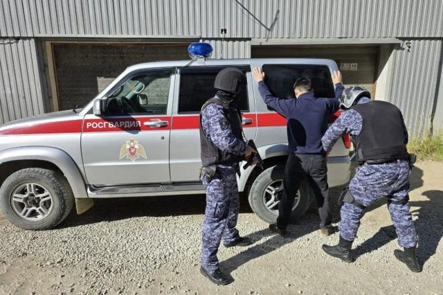 В Якутске росгвардейцы задержали дебошира, находившегося в федеральном розыске
