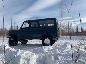 В Намском районе внедорожник слетел в кювет: Водитель госпитализирован