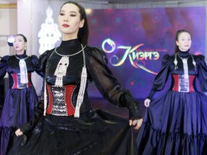 В Якутске прошел авторский юбилейный вечер хомусиста — виртуоза мира Альбины Дегтяревой