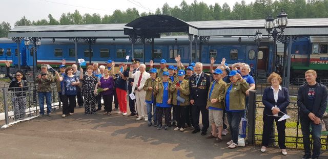 В Алдане состоялся торжественный  митинг, посвященный ветеранам – строителям Байкало-Амурской магистрали