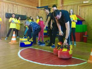 Мама, папа, я - спортивная семья