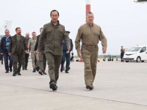 Юрий Трутнев прибыл в Якутск и вылетает в Верхоянье