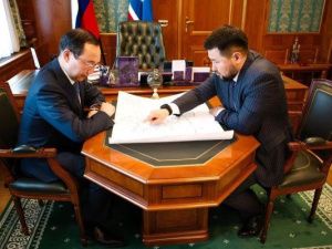 Проблемы Сатала обсудили Айсен Николаев и Евгений Григорьев