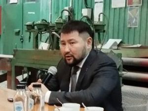 Мэр Якутска озвучил приемлемую зарплату для дворников