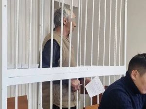 Поджог мужчину на остановке: Суд избрал меру пресечения 60-летнему подозреваемому