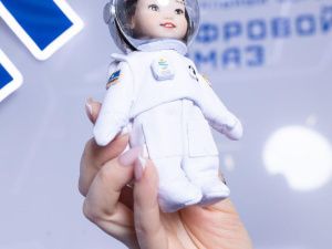 Юные якутяне из академии хореографии «Кындыкан» записали обращение к космонавтам