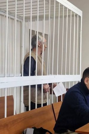Поджог мужчину на остановке: Суд избрал меру пресечения 60-летнему подозреваемому