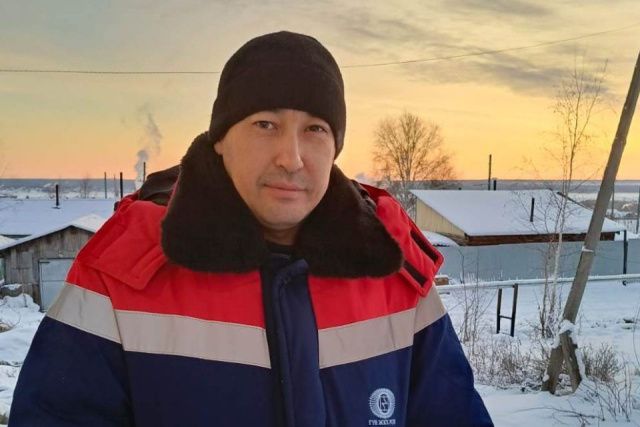 Герои среди нас: машинист котельной из Олекминска спас семью от пожара