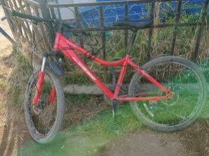 В Якутске автоледи сбила катающегося ребенка