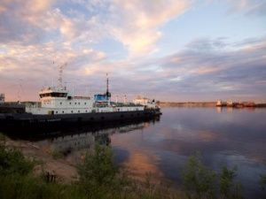 Маломерным судам запретили движение у поселка Жатай