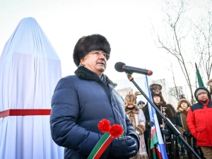 В Якутии торжественно открыли Казанский сквер и памятник поэту Мусе Джалилю