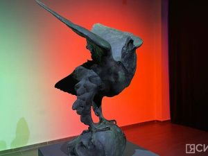 В Якутске открылась персональная выставка скульптора Николая Чоччасова