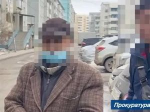 Скрывался более 30 лет: В Якутске мужчина нанес ножевые ранения трем знакомым