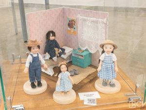 В Якутске открылась выставка авторских кукол Хаарчааны Баппагай и ее учеников