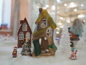 Дом дружбы народов приглашает на выставку «Новогодняя сказка»