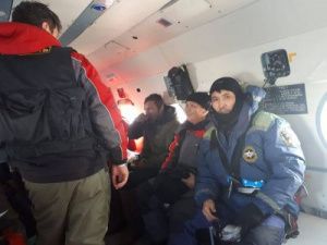 ОСТАТЬСЯ В ЖИВЫХ! Пол-литра горячего чая и печенье помогли выжить пилоту упавшего вертолета