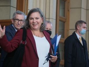 Россия призвала США к обоюдному снятию санкций, касающихся дипмиссий