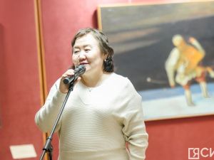 Выставка художника Михаила Старостина открылась в Якутске