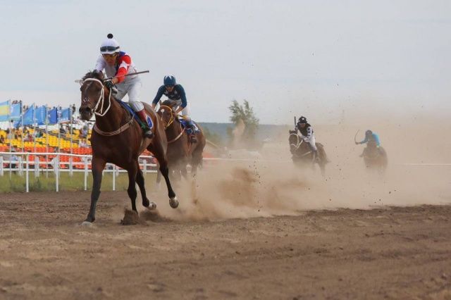 Прогноз погоды на 2 июля: В Якутске жара, порывы ветра