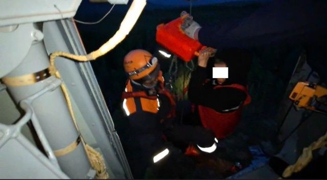 В Усть-Майском улусе спасатели эвакуировали больного из стойбища оленеводов