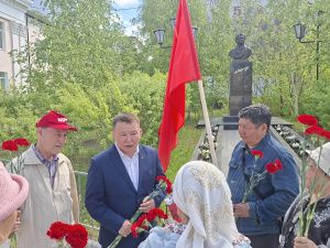 С Пушкинским днем! С Днем русского языка!